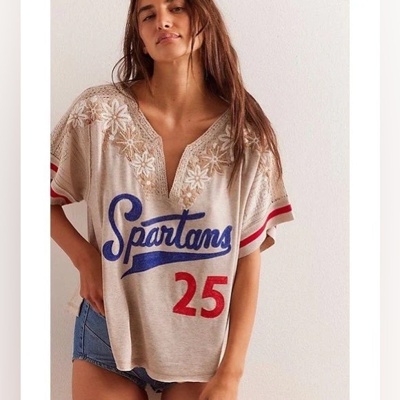 We The Free Beige and Red Short Sleeve Tee - Picture 1 of 6